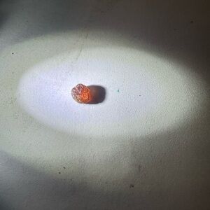 R004 - 1 Small pink/red rough sapphire crystal
